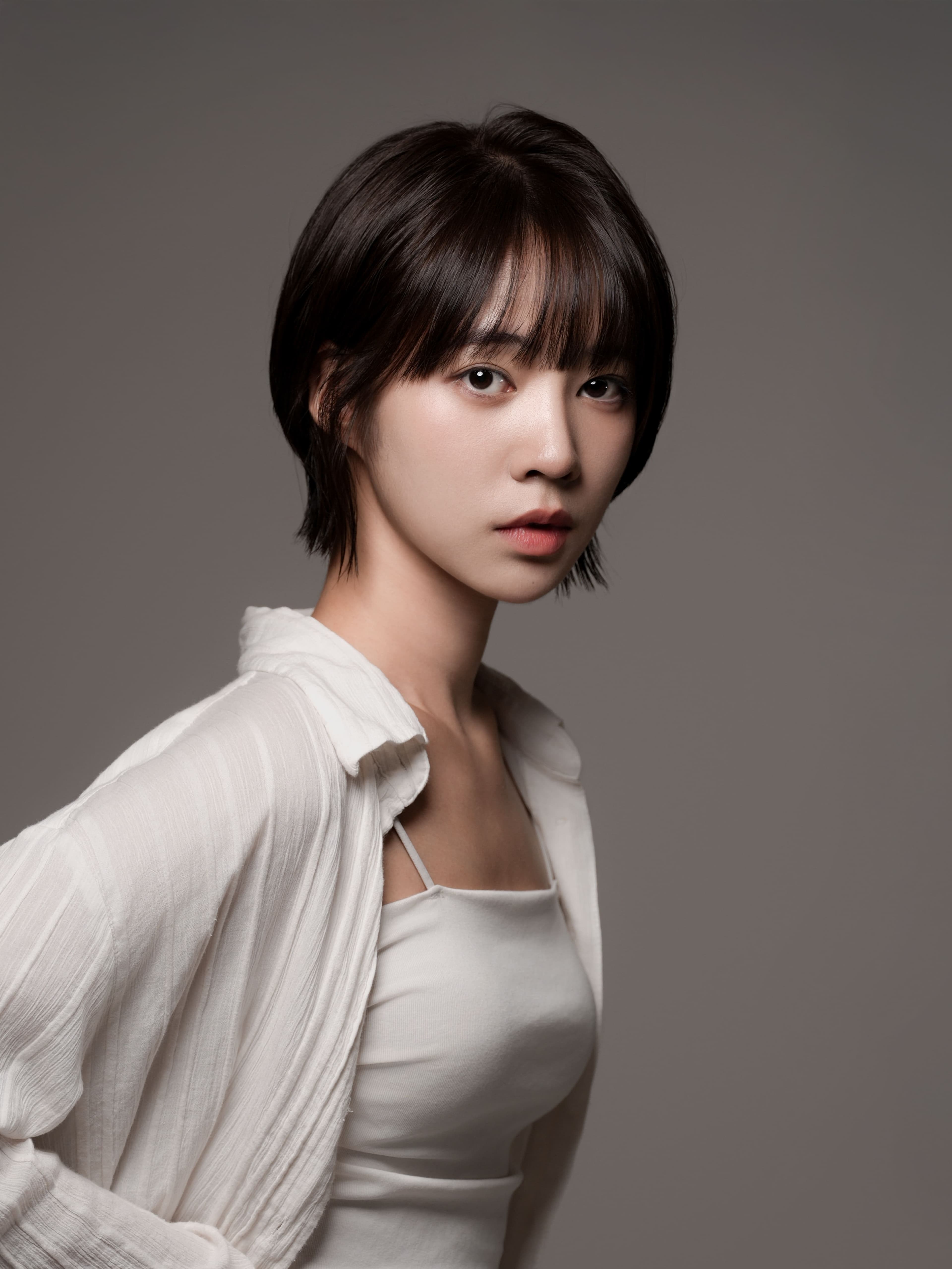 안현지 AHN HYUN JI