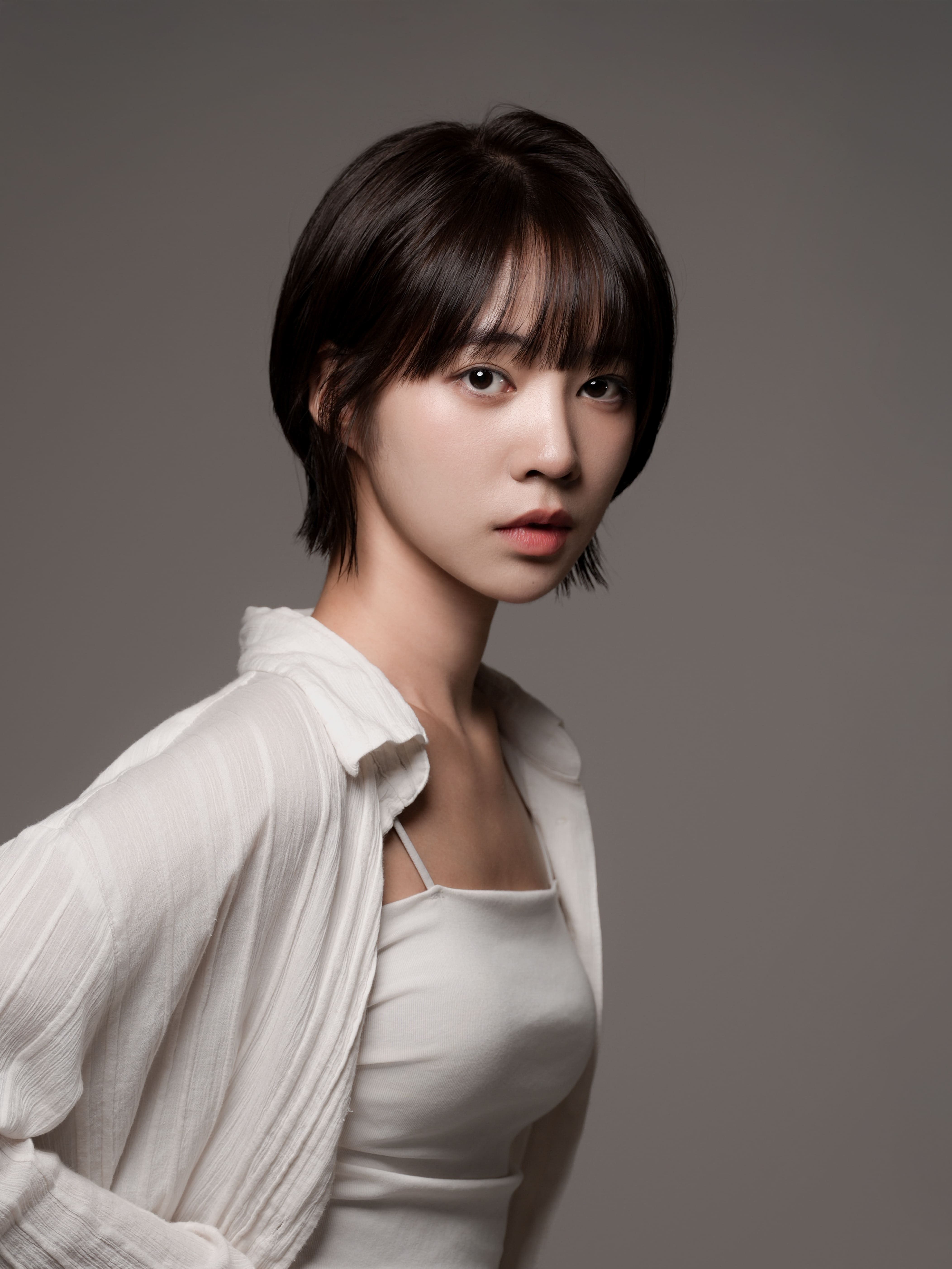 안현지 AHN HYUN JI
